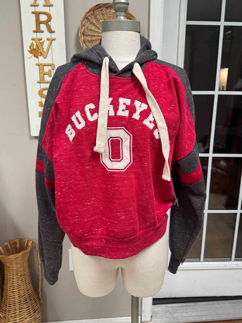 NWT Colosseum Ohio State Buckeyes Cropped Hoodie Speckle Pullover Gray Red Small